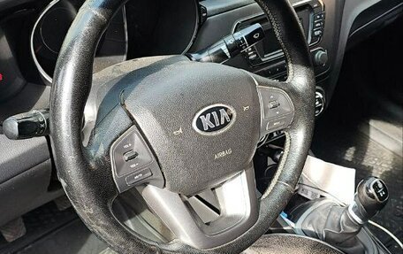 KIA Rio III рестайлинг, 2013 год, 859 000 рублей, 10 фотография