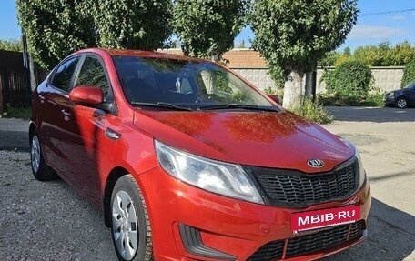 KIA Rio III рестайлинг, 2014 год, 750 000 рублей, 3 фотография