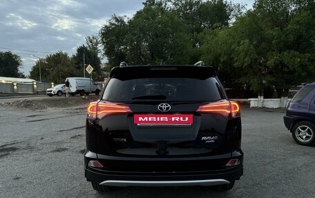 Toyota RAV4, 2017 год, 2 920 000 рублей, 3 фотография