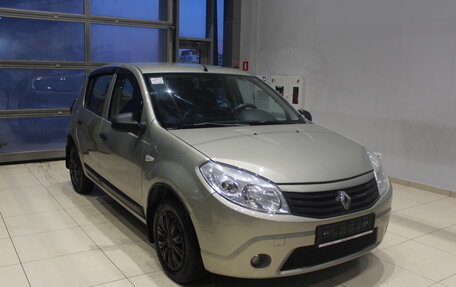 Renault Sandero I, 2011 год, 570 000 рублей, 3 фотография