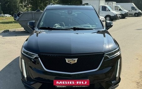 Cadillac XT6 I, 2020 год, 4 400 000 рублей, 2 фотография