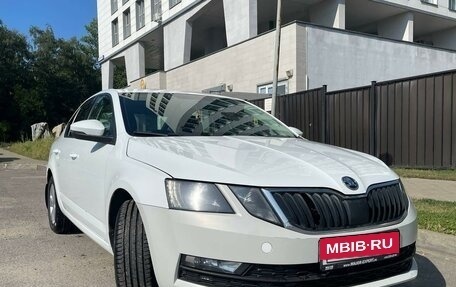 Skoda Octavia, 2019 год, 1 215 000 рублей, 2 фотография