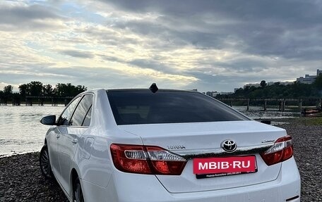 Toyota Camry, 2014 год, 2 130 000 рублей, 13 фотография