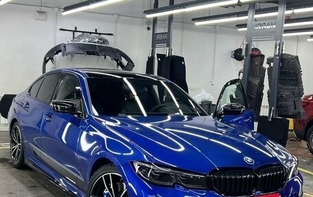 BMW 3 серия, 2018 год, 4 200 000 рублей, 3 фотография