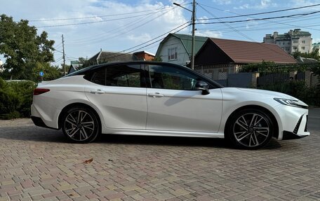 Toyota Camry, 2024 год, 3 990 000 рублей, 5 фотография