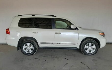 Toyota Land Cruiser 200, 2012 год, 4 060 000 рублей, 4 фотография