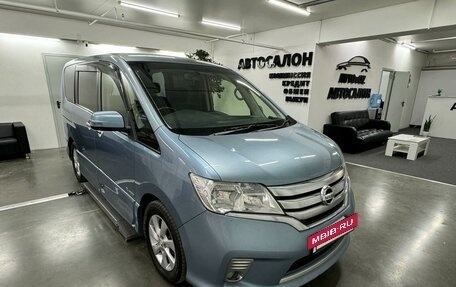 Nissan Serena IV, 2012 год, 1 570 000 рублей, 2 фотография