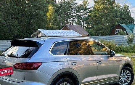 Volkswagen Touareg III, 2018 год, 5 700 000 рублей, 8 фотография