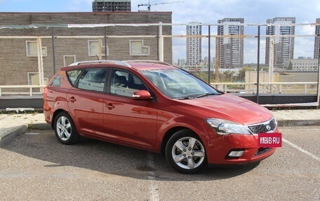 KIA cee'd I рестайлинг, 2010 год, 920 000 рублей, 2 фотография