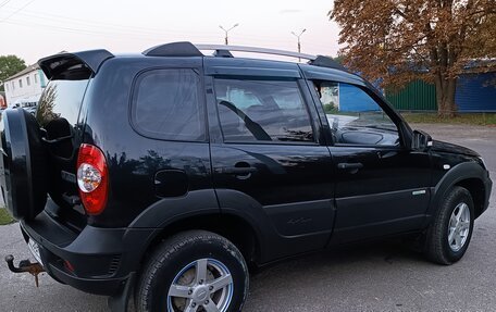 Chevrolet Niva I рестайлинг, 2012 год, 590 000 рублей, 2 фотография