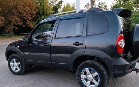 Chevrolet Niva I рестайлинг, 2012 год, 590 000 рублей, 8 фотография