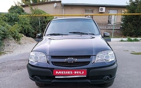 Chevrolet Niva I рестайлинг, 2012 год, 590 000 рублей, 5 фотография