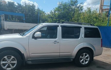 Nissan Pathfinder, 2007 год, 1 099 000 рублей, 7 фотография