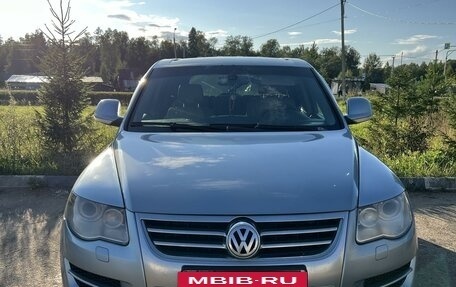 Volkswagen Touareg III, 2007 год, 1 000 000 рублей, 2 фотография