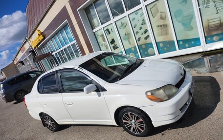 Toyota Platz, 2001 год, 430 000 рублей, 3 фотография