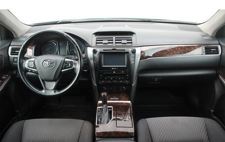 Toyota Camry, 2016 год, 2 371 000 рублей, 8 фотография