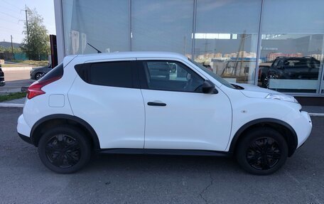 Nissan Juke II, 2012 год, 995 000 рублей, 6 фотография