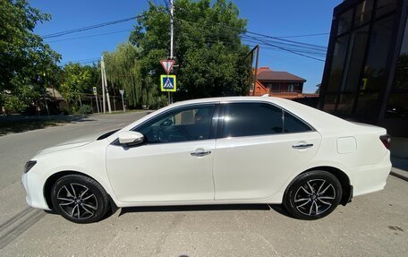 Toyota Camry, 2017 год, 2 000 000 рублей, 6 фотография