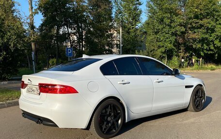 Jaguar XE I рестайлинг, 2015 год, 2 290 000 рублей, 4 фотография