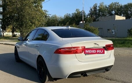 Jaguar XE I рестайлинг, 2015 год, 2 290 000 рублей, 3 фотография