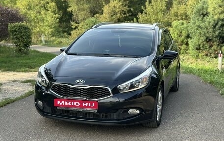 KIA cee'd III, 2014 год, 1 600 000 рублей, 2 фотография