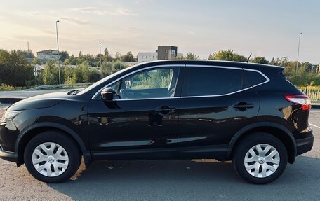 Nissan Qashqai, 2016 год, 1 880 000 рублей, 3 фотография