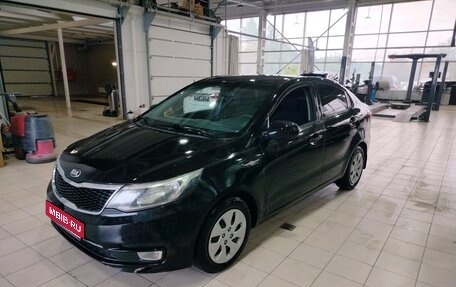 KIA Rio III рестайлинг, 2015 год, 997 000 рублей, 1 фотография