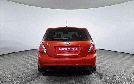 KIA Rio II, 2010 год, 724 500 рублей, 6 фотография