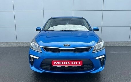 KIA Rio IV, 2018 год, 1 500 000 рублей, 2 фотография