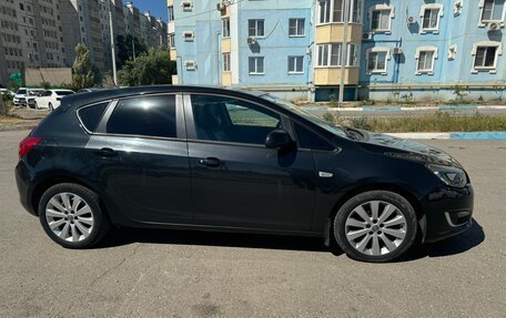 Opel Astra J, 2012 год, 850 000 рублей, 2 фотография