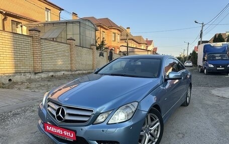 Mercedes-Benz E-Класс, 2012 год, 1 350 000 рублей, 2 фотография