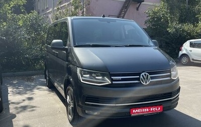 Volkswagen Multivan T6 рестайлинг, 2019 год, 3 500 000 рублей, 1 фотография