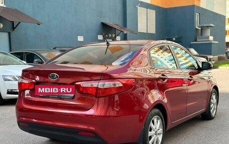 KIA Rio III рестайлинг, 2013 год, 935 000 рублей, 4 фотография