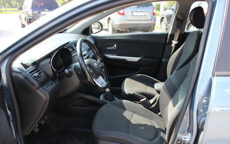 KIA Rio III рестайлинг, 2013 год, 989 000 рублей, 13 фотография