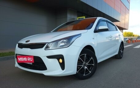 KIA Rio IV, 2018 год, 1 425 000 рублей, 6 фотография