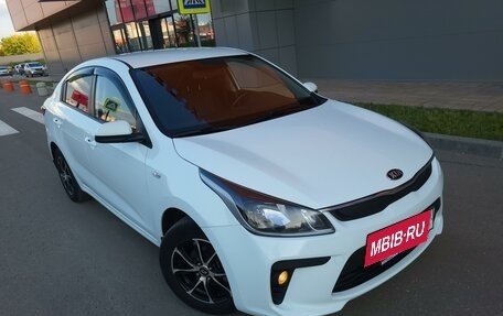 KIA Rio IV, 2018 год, 1 425 000 рублей, 7 фотография