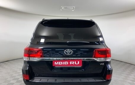 Toyota Land Cruiser 200, 2019 год, 10 500 000 рублей, 6 фотография