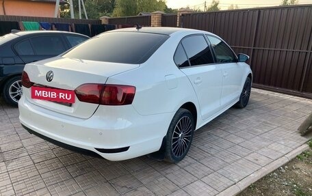 Volkswagen Jetta VI, 2012 год, 1 250 000 рублей, 6 фотография