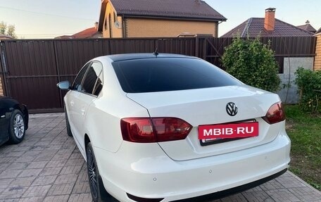 Volkswagen Jetta VI, 2012 год, 1 250 000 рублей, 9 фотография