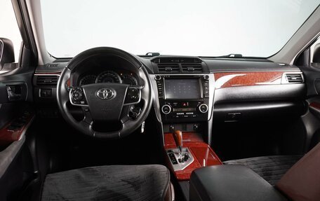 Toyota Camry, 2012 год, 2 259 000 рублей, 6 фотография