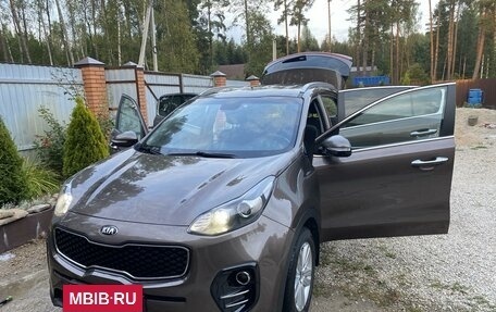 KIA Sportage IV рестайлинг, 2017 год, 2 065 000 рублей, 5 фотография