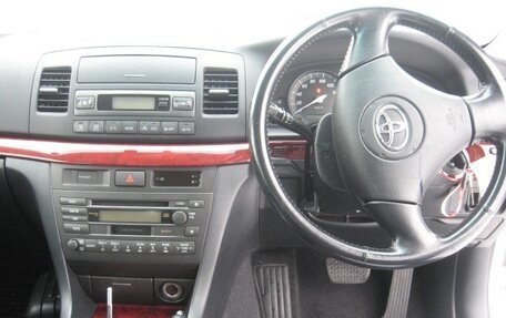 Toyota Mark II IX (X110), 2003 год, 950 000 рублей, 9 фотография