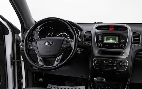 KIA Sorento II рестайлинг, 2013 год, 1 555 000 рублей, 11 фотография