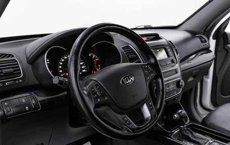 KIA Sorento II рестайлинг, 2013 год, 1 555 000 рублей, 10 фотография