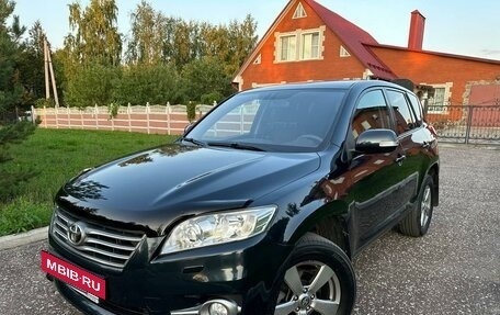 Toyota RAV4, 2010 год, 1 690 000 рублей, 2 фотография