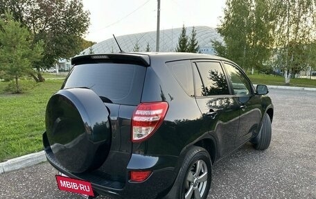 Toyota RAV4, 2010 год, 1 690 000 рублей, 4 фотография