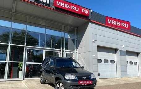 Chevrolet Niva I рестайлинг, 2012 год, 579 000 рублей, 2 фотография