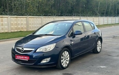 Opel Astra J, 2011 год, 520 000 рублей, 1 фотография