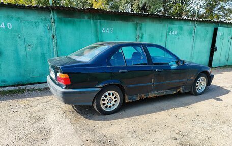 BMW 3 серия, 1995 год, 250 000 рублей, 4 фотография