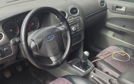 Ford Focus II рестайлинг, 2005 год, 380 000 рублей, 3 фотография